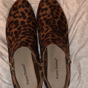 Pierre Dumas leopard booties